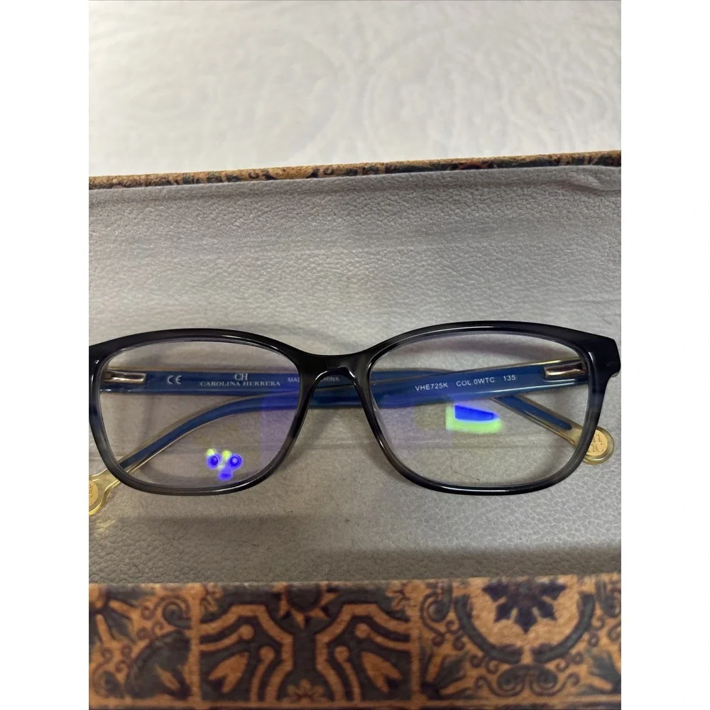 Carolina Herrera VHE761K Women's Eyeglass FRAMES ONLY‎ Col. 06N1 53[]15-140 Blue